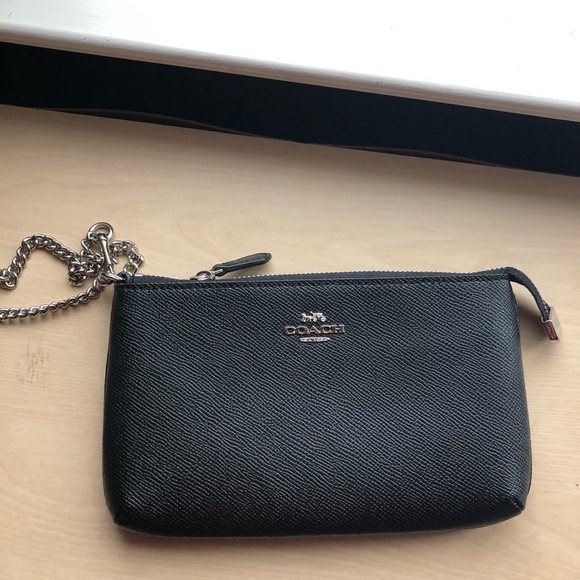 Coach Handbags - Brand new 💯 % Authentic coach bag